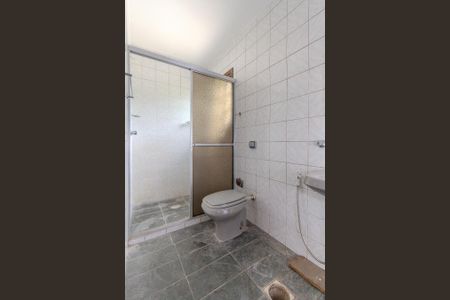 Casa à venda com 242m², 4 quartos e 2 vagasBanheiro Social 1