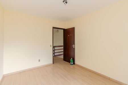 Casa à venda com 242m², 4 quartos e 2 vagasQuarto 2