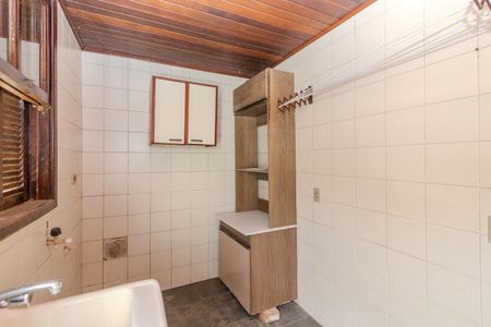 Casa à venda com 242m², 4 quartos e 2 vagasÁrea de Serviço