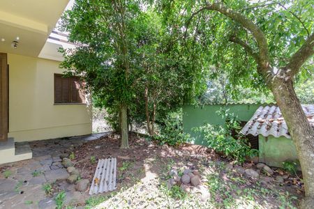 Casa à venda com 242m², 4 quartos e 2 vagasQuintal