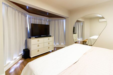 Apartamento à venda com 178m², 3 quartos e 3 vagas Apartamento à venda com 178m², 3 quartos e 3 vagasSuíte 3