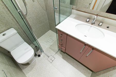 Apartamento à venda com 178m², 3 quartos e 3 vagas Apartamento à venda com 178m², 3 quartos e 3 vagasBanheiro da Suíte 1