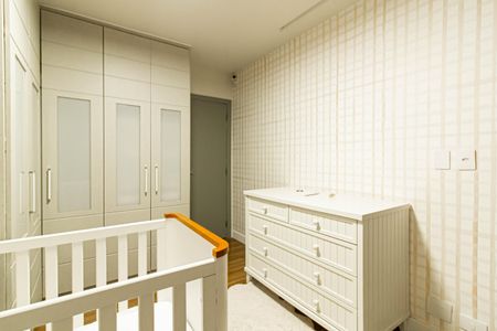 Apartamento à venda com 178m², 3 quartos e 3 vagas Apartamento à venda com 178m², 3 quartos e 3 vagasSuíte 2