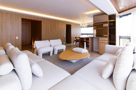 Apartamento à venda com 178m², 3 quartos e 3 vagas Apartamento à venda com 178m², 3 quartos e 3 vagasSala