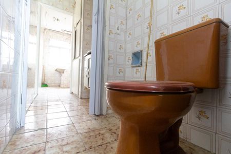 Apartamento para alugar com 48m², 2 quartos e 1 vaga Apartamento para alugar com 48m², 2 quartos e 1 vagaBanheiro