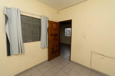 Quarto 1 de casa para alugar com 2 quartos, 70m² em Industrial, Contagem