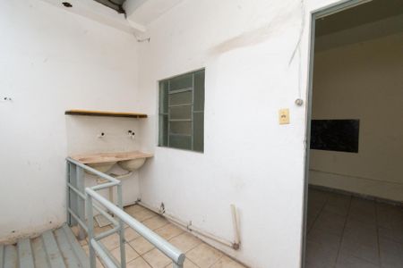 Casa para alugar com 70m², 2 quartos e 2 vagas Casa para alugar com 70m², 2 quartos e 2 vagasÁrea de Serviço