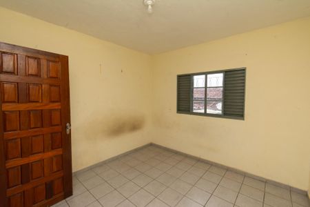 Quarto 2 de casa para alugar com 2 quartos, 70m² em Industrial, Contagem