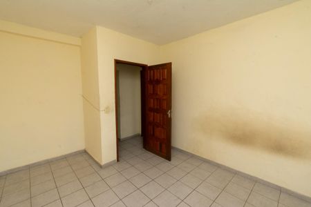 Casa para alugar com 70m², 2 quartos e 2 vagas Casa para alugar com 70m², 2 quartos e 2 vagasQuarto 2
