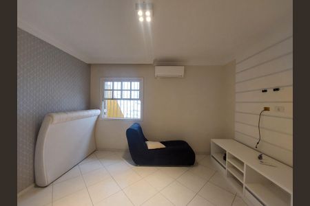 Casa para alugar com 170m², 4 quartos e 2 vagas Casa para alugar com 170m², 4 quartos e 2 vagasSuíte 2