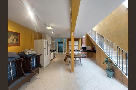 Casa para alugar com 170m², 4 quartos e 2 vagas Casa para alugar com 170m², 4 quartos e 2 vagasÁrea gourmet