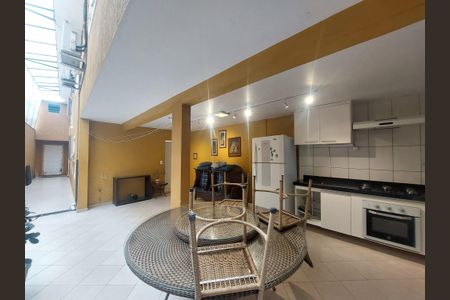 Casa para alugar com 170m², 4 quartos e 2 vagas Casa para alugar com 170m², 4 quartos e 2 vagasÁrea gourmet
