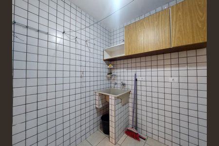 Casa para alugar com 170m², 4 quartos e 2 vagas Casa para alugar com 170m², 4 quartos e 2 vagasÁrea de Serviço