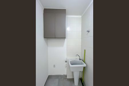 Apartamento para alugar com 37m², 2 quartos e sem vaga Apartamento para alugar com 37m², 2 quartos e sem vagaCozinha e Área de Serviço