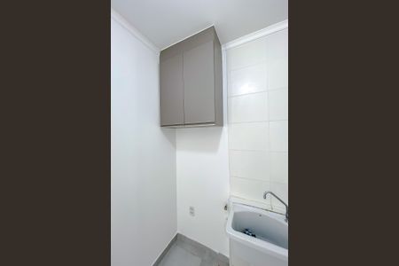 Apartamento para alugar com 37m², 2 quartos e sem vaga Apartamento para alugar com 37m², 2 quartos e sem vagaCozinha e Área de Serviço