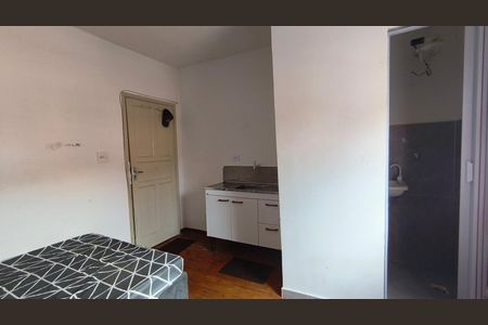 Quarto de kitnet/studio para alugar com 1 quarto, 21m² em Ipiranga, São Paulo