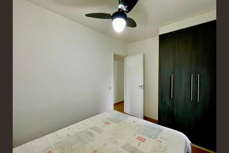 Apartamento à venda com 65m², 3 quartos e 1 vaga Apartamento à venda com 65m², 3 quartos e 1 vagaQuarto 1