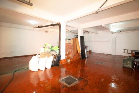 Casa à venda com 600m², 5 quartos e 2 vagas