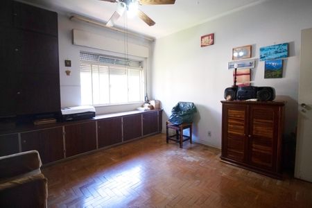 Casa à venda com 600m², 5 quartos e 2 vagas