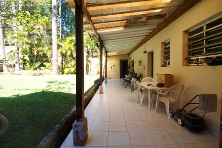 Casa à venda com 600m², 5 quartos e 2 vagas