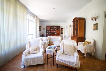 Casa para alugar com 5 quartos, 600m² em Perdizes, São Paulo