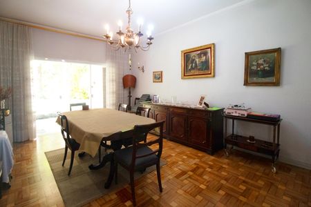Casa para alugar com 5 quartos, 600m² em Perdizes, São Paulo