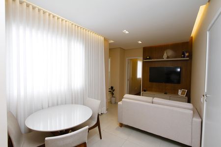 Apartamento à venda com 50m², 2 quartos e 1 vagaSala