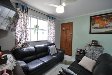 Sala de casa de condomínio à venda com 2 quartos, 52m² em Vila Isolina Mazzei, São Paulo