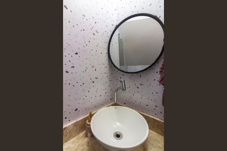 Casa à venda com 85m², 3 quartos e 3 vagas Casa à venda com 85m², 3 quartos e 3 vagasLavabo