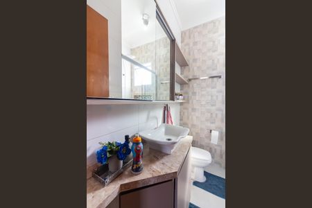 Casa à venda com 85m², 3 quartos e 3 vagas Casa à venda com 85m², 3 quartos e 3 vagasBanheiro 1