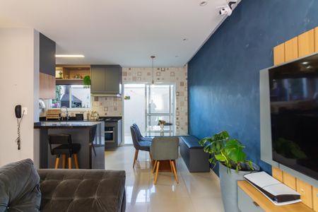 Sala  de casa à venda com 3 quartos, 85m² em Vila Yolanda, Osasco