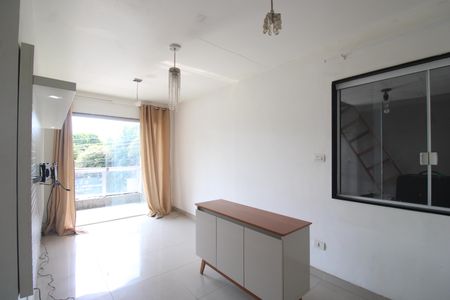 Sala de casa para alugar com 2 quartos, 100m² em Taquara, Rio de Janeiro