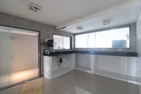 Casa para alugar com 100m², 2 quartos e sem vagaCozinha