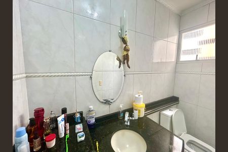 Apartamento à venda com 60m², 2 quartos e 1 vaga Apartamento à venda com 60m², 2 quartos e 1 vagaBanheiro
