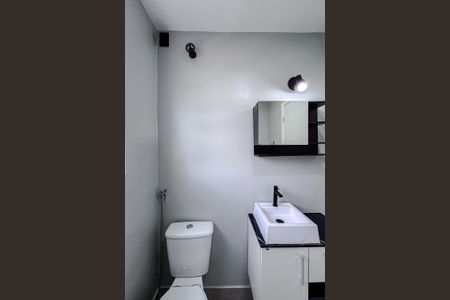 Casa para alugar com 48m², 1 quarto e sem vaga Casa para alugar com 48m², 1 quarto e sem vagaBanheiro