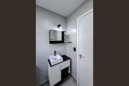 Casa para alugar com 48m², 1 quarto e sem vaga Casa para alugar com 48m², 1 quarto e sem vagaBanheiro