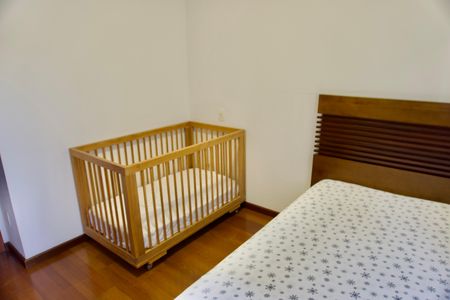 Apartamento à venda com 110m², 3 quartos e 2 vagas Apartamento à venda com 110m², 3 quartos e 2 vagasQuarto 2