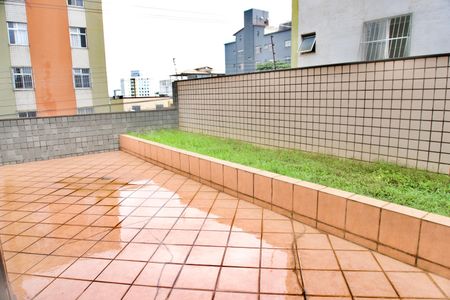 Apartamento à venda com 110m², 3 quartos e 2 vagas Apartamento à venda com 110m², 3 quartos e 2 vagasÁrea comum - Área Salão de festas