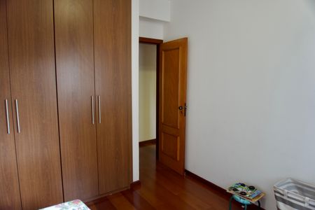 Apartamento à venda com 110m², 3 quartos e 2 vagas Apartamento à venda com 110m², 3 quartos e 2 vagasQuarto 1