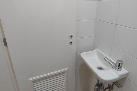 Apartamento à venda com 128m², 4 quartos e 2 vagasBanheiro 1