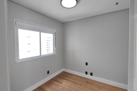 Apartamento à venda com 128m², 4 quartos e 2 vagasQuarto 2