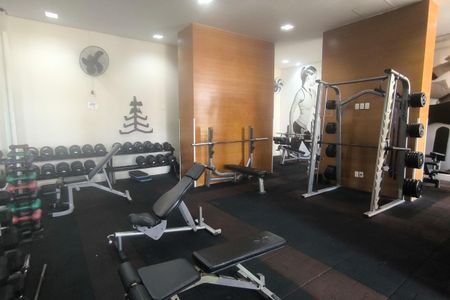 Apartamento à venda com 128m², 4 quartos e 2 vagasÁrea comum - Academia