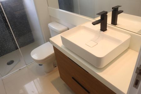 Apartamento à venda com 128m², 4 quartos e 2 vagasBanheiro 2