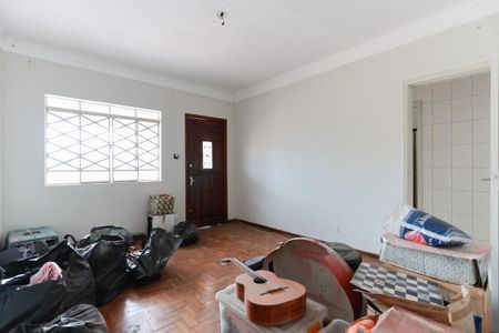 Casa à venda com 240m², 4 quartos e 3 vagasCasa 1 - Sala