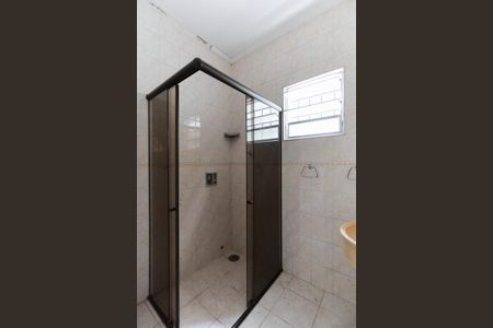 Casa à venda com 240m², 4 quartos e 3 vagasCasa 1 - Banheiro