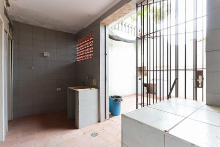 Casa à venda com 240m², 4 quartos e 3 vagasCasa 1 - Área de serviço
