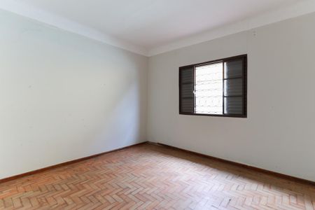Casa à venda com 240m², 4 quartos e 3 vagasCasa 1 - Quarto 2