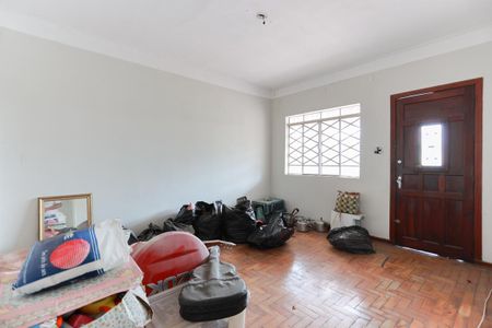 Casa à venda com 240m², 4 quartos e 3 vagasCasa 1 - Sala