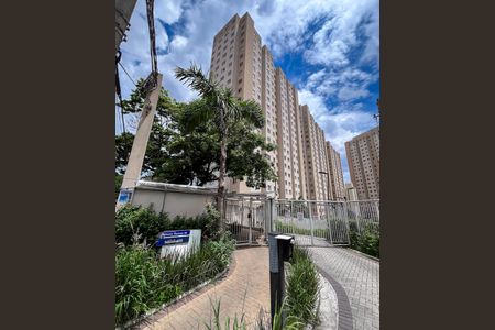 Apartamento para alugar com 32m², 2 quartos e sem vaga Apartamento para alugar com 32m², 2 quartos e sem vagaFachada