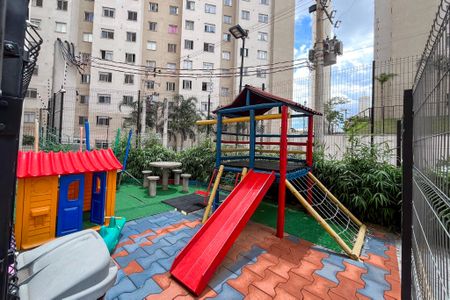 Apartamento para alugar com 32m², 2 quartos e sem vaga Apartamento para alugar com 32m², 2 quartos e sem vagaPlayground